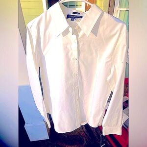 Jones New York NEW Non Iron Signature Long Sleeve Crisp White New Blouse